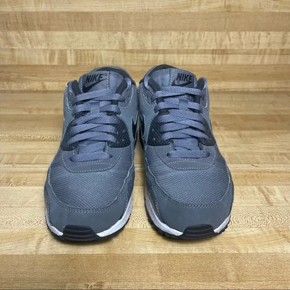 Original Womens Nike  Air Max 90 Trainers Pure Platinum Dark Grey 325213 035 - Picture 2 of 8